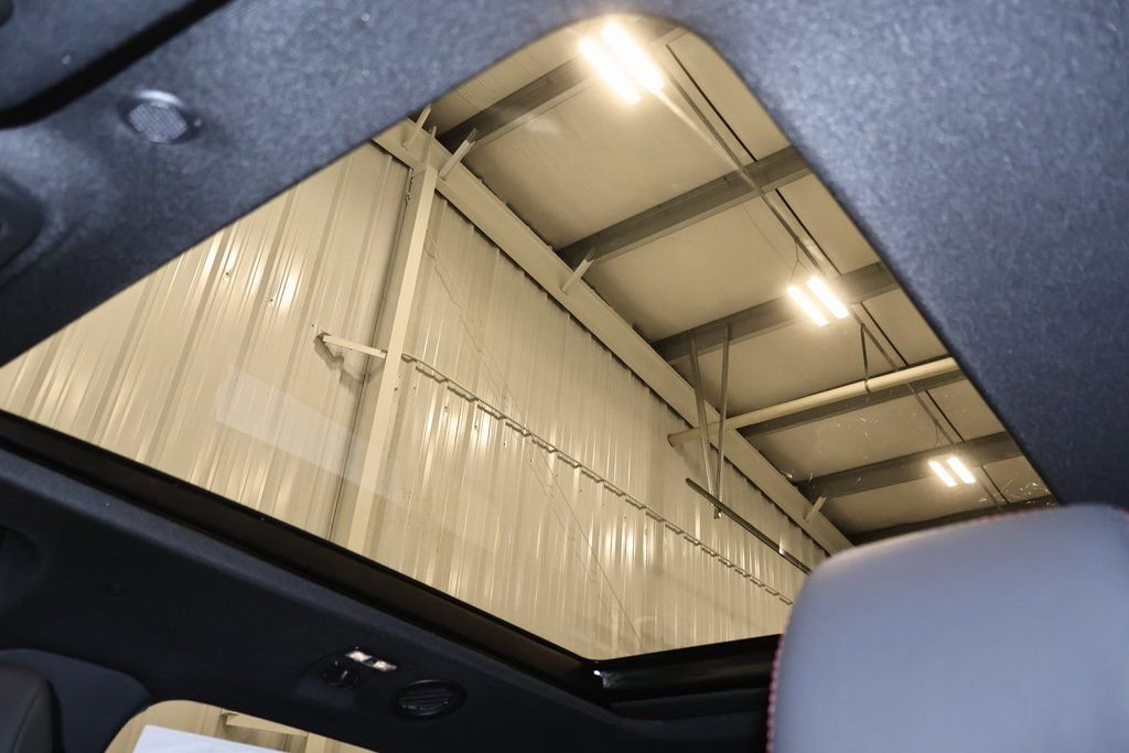 New 2026 Ford Explorer ST-Line w/ ST-Line Street Pack image 30