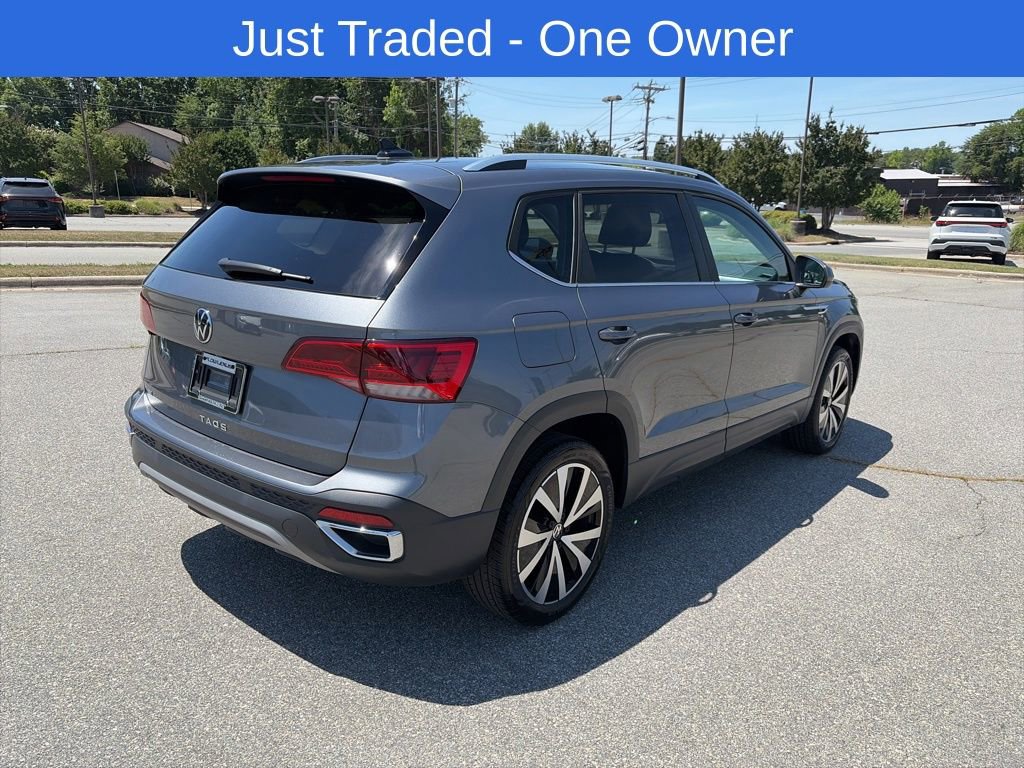 Used 2023 Volkswagen Taos SE FWD image 4