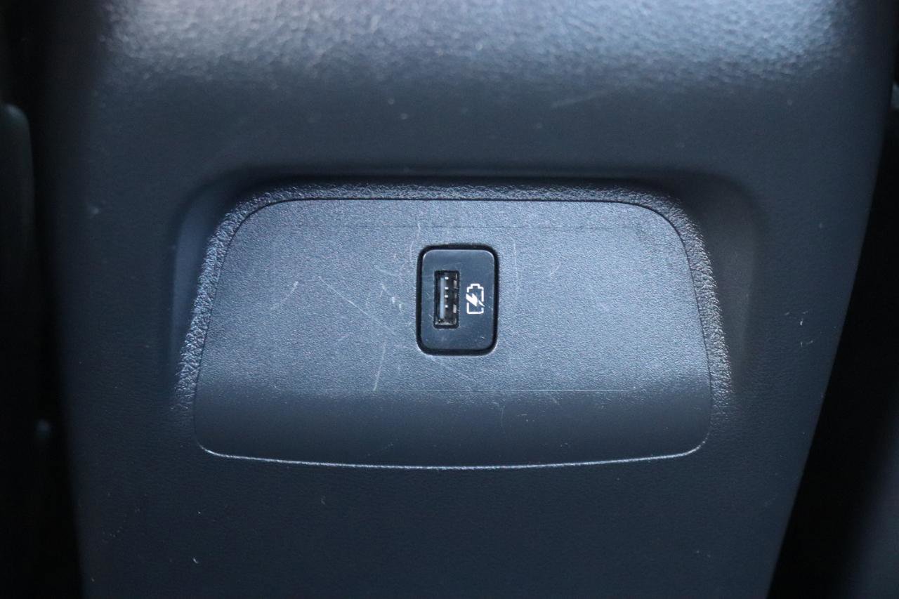 Used 2024 Nissan Sentra SV FWD image 21