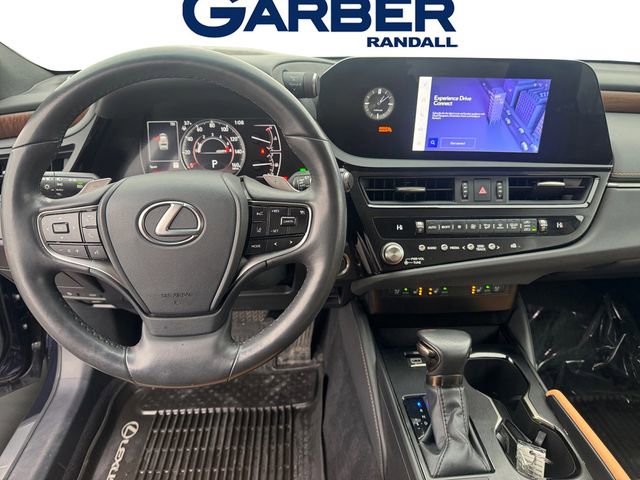 Used 2024 Lexus ES 350 w/ Premium Package image 12
