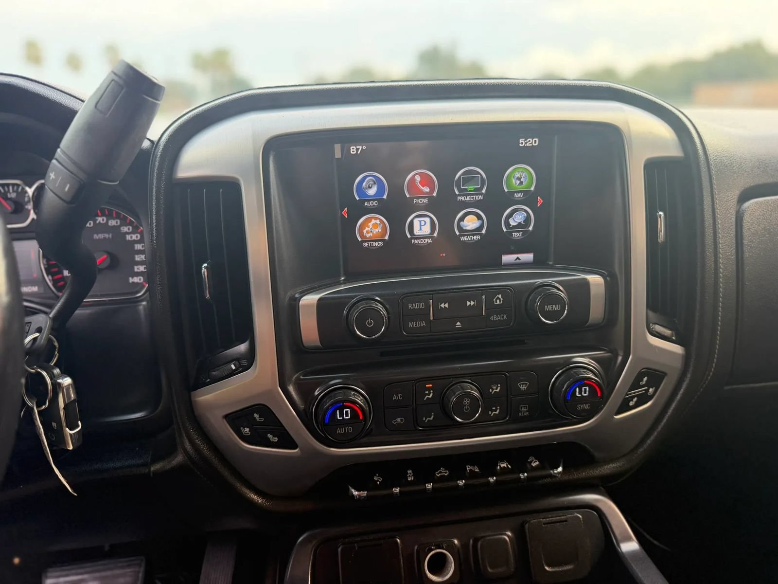 Used 2016 GMC Sierra 1500 SLT w/ Enhanced Driver Alert Package AWD/4WD image 40