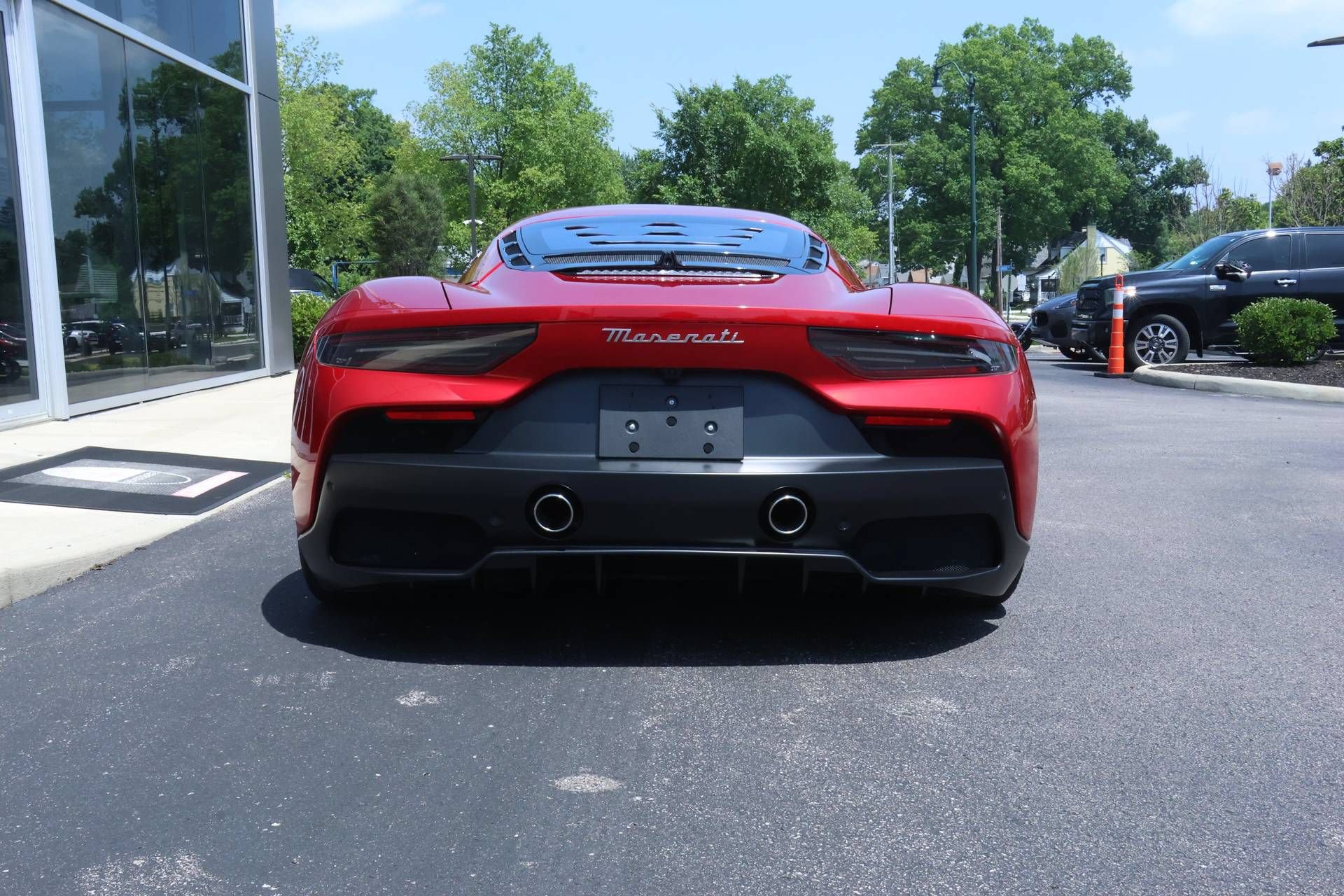 Used 2022 Maserati MC20 Coupe RWD image 6