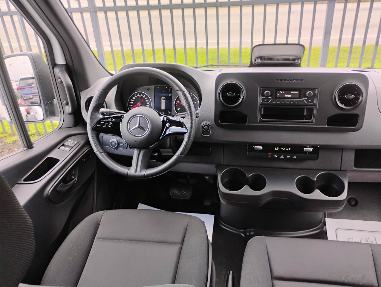 Used 2025 Mercedes-Benz Sprinter 2500 image 42