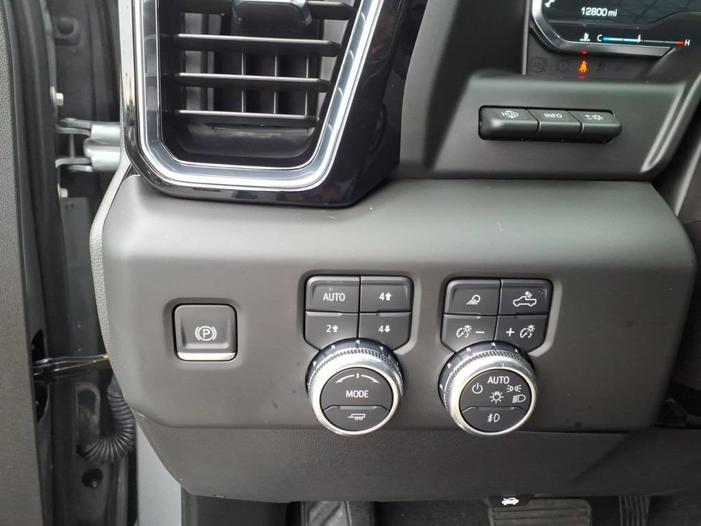 Certified 2025 GMC Sierra 1500 Denali w/ Denali Reserve Package AWD/4WD image 28