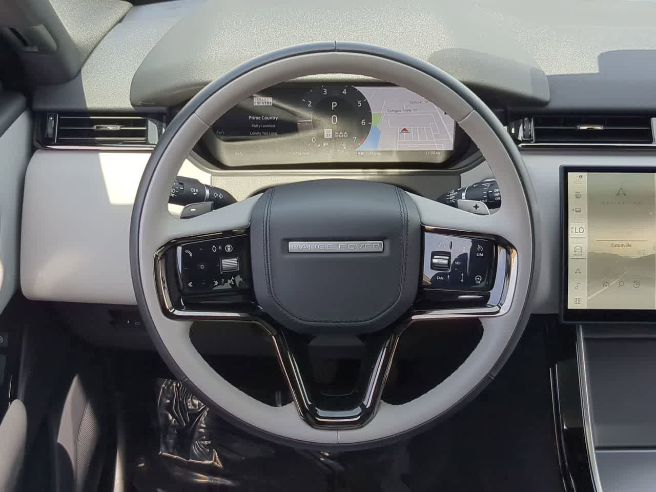 Used 2026 Land Rover Range Rover Velar S AWD/4WD image 24
