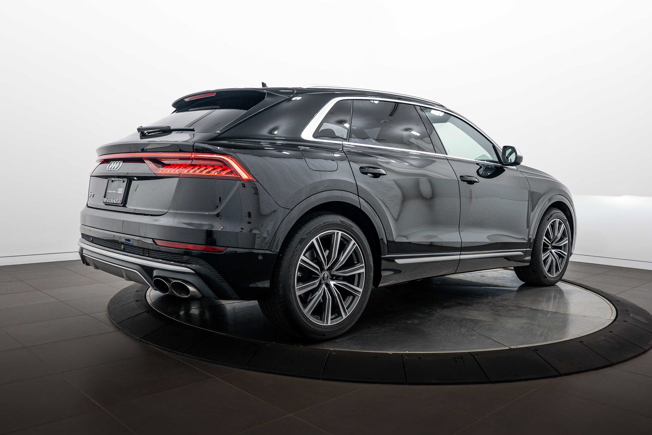 Certified 2023 Audi SQ8 Prestige AWD/4WD image 4