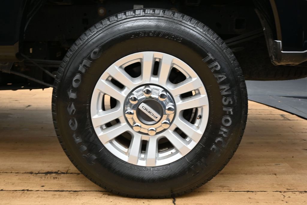 Used 2017 Ford F250 XL w/ STX Appearance Package AWD/4WD image 31