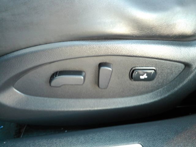 Used 2017 INFINITI QX70 AWD image 15