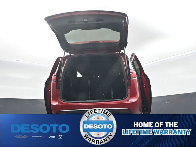 New 2026 Chrysler Pacifica Select image 68