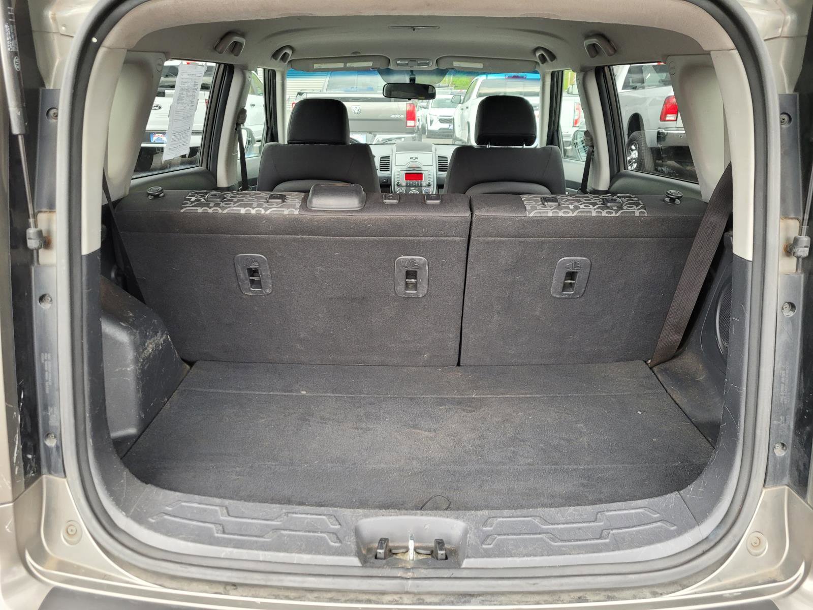 Used 2011 Kia Soul + w/ Audio Pkg image 17