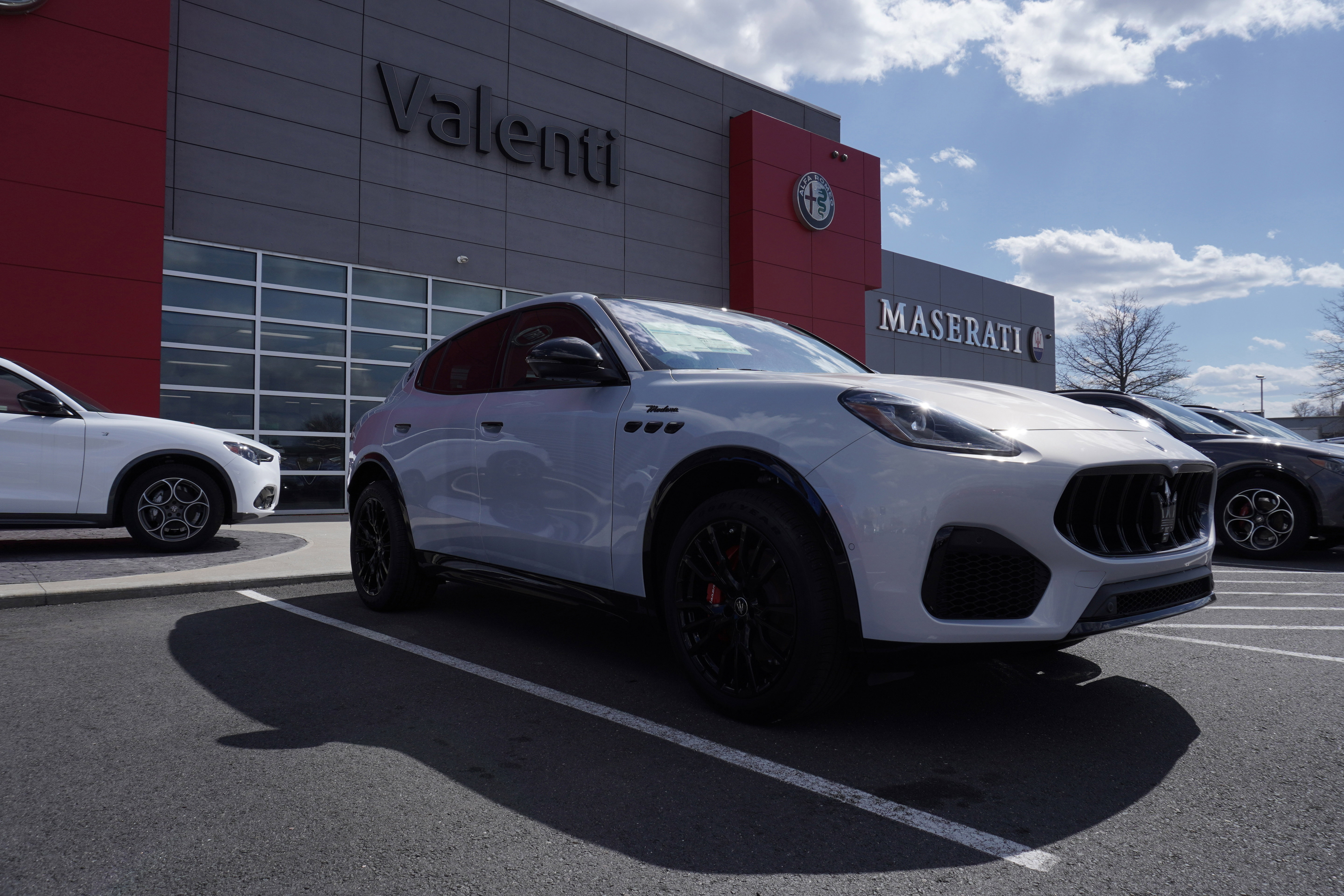 New 2025 Maserati Grecale Modena image 1