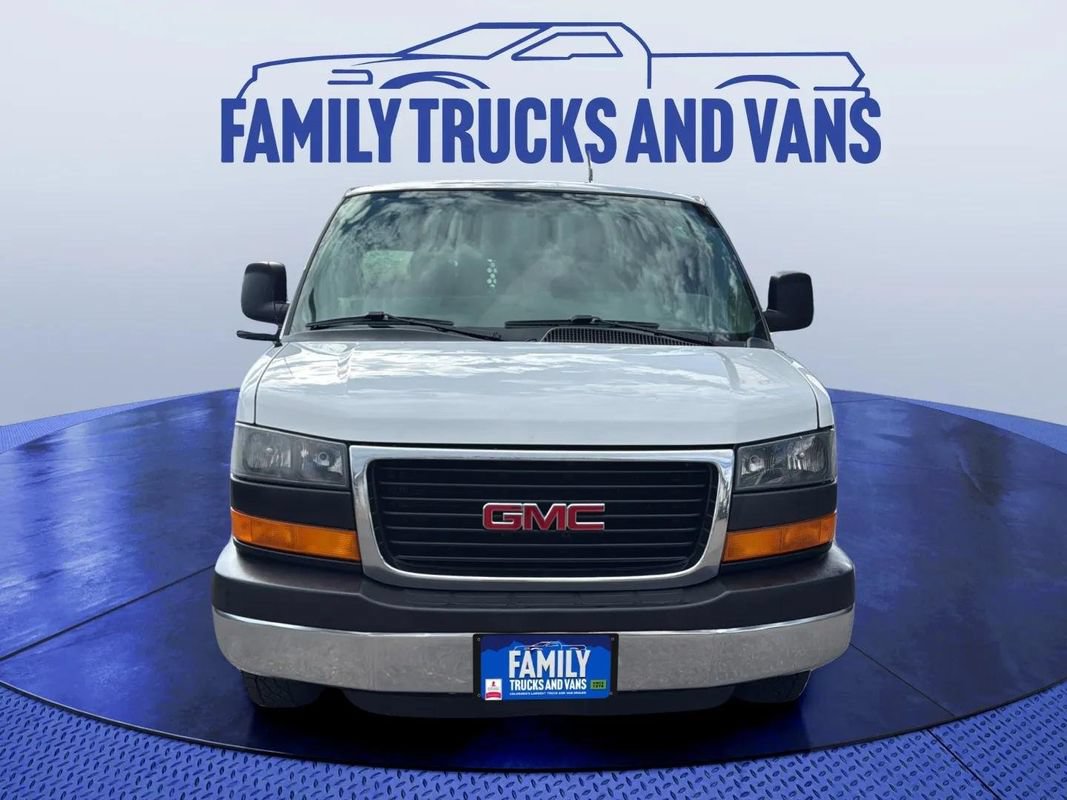 Used 2014 GMC Savana 2500 RWD image 9