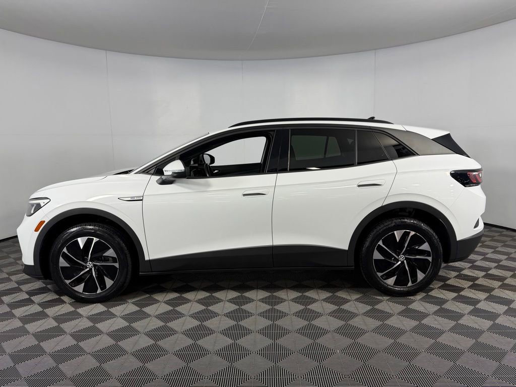 Used 2022 Volkswagen ID.4 Pro image 11