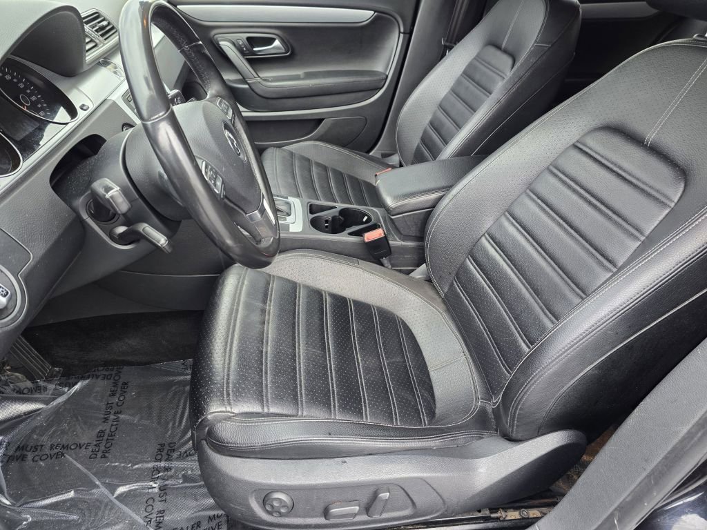 Used 2013 Volkswagen CC R-Line image 33