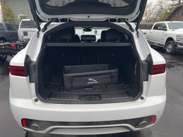Used 2024 Jaguar E-PACE R-Dynamic SE image 17