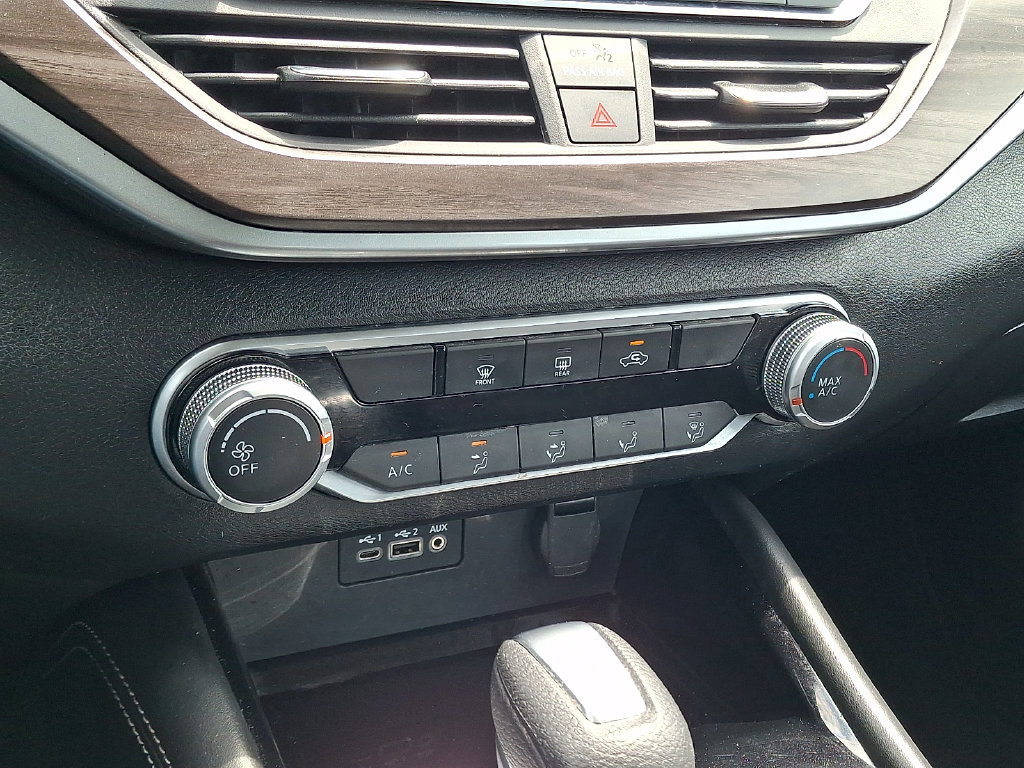 Used 2023 Nissan Altima 2.5 SV FWD image 17