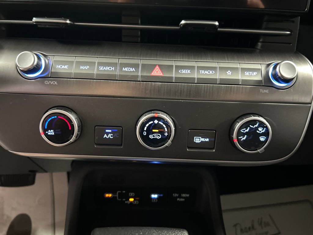 New 2026 Hyundai Kona SE image 17