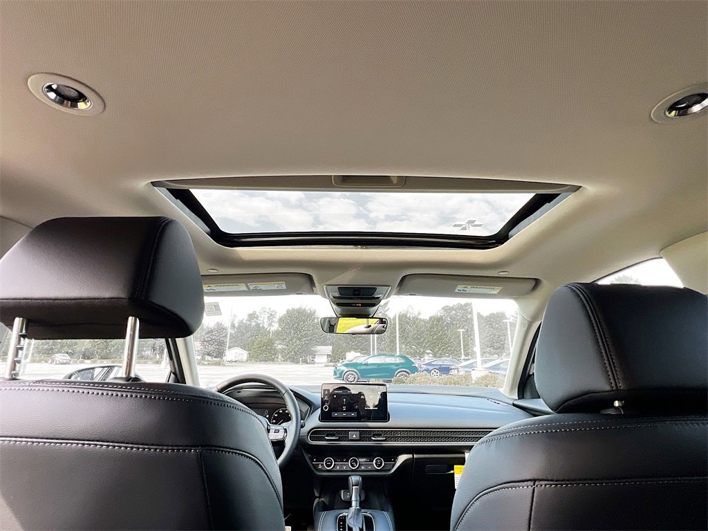 New 2026 Honda HR-V EX-L image 6