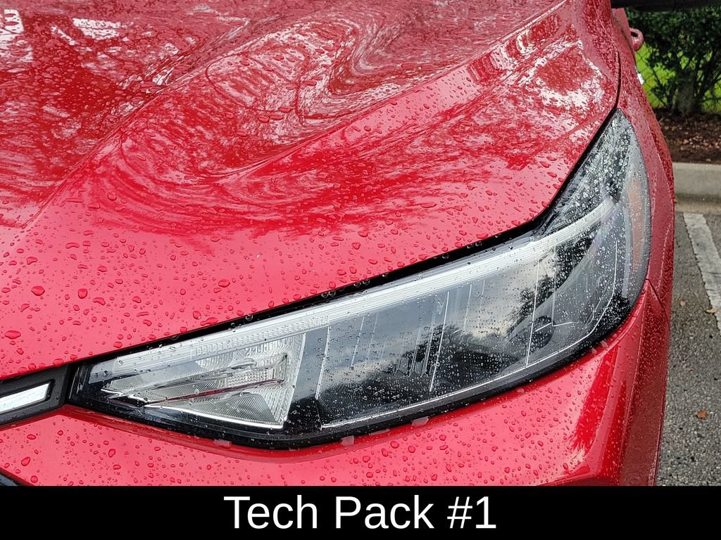 Used 2024 Ford Escape ST-Line w/ Tech Pack #1 FWD image 2