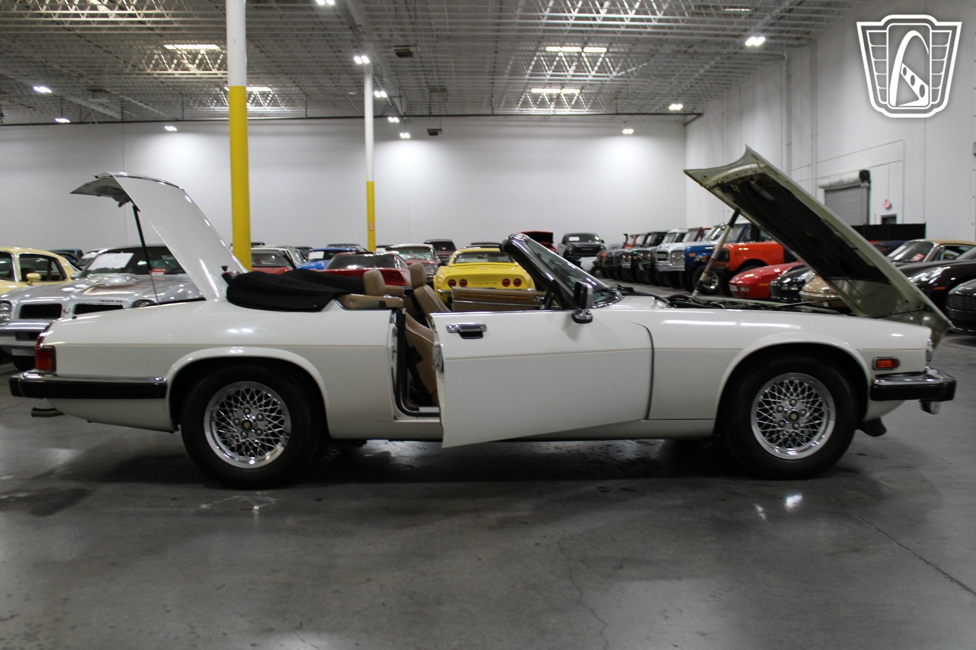Used 1989 Jaguar XJS V12 Convertible RWD image 38