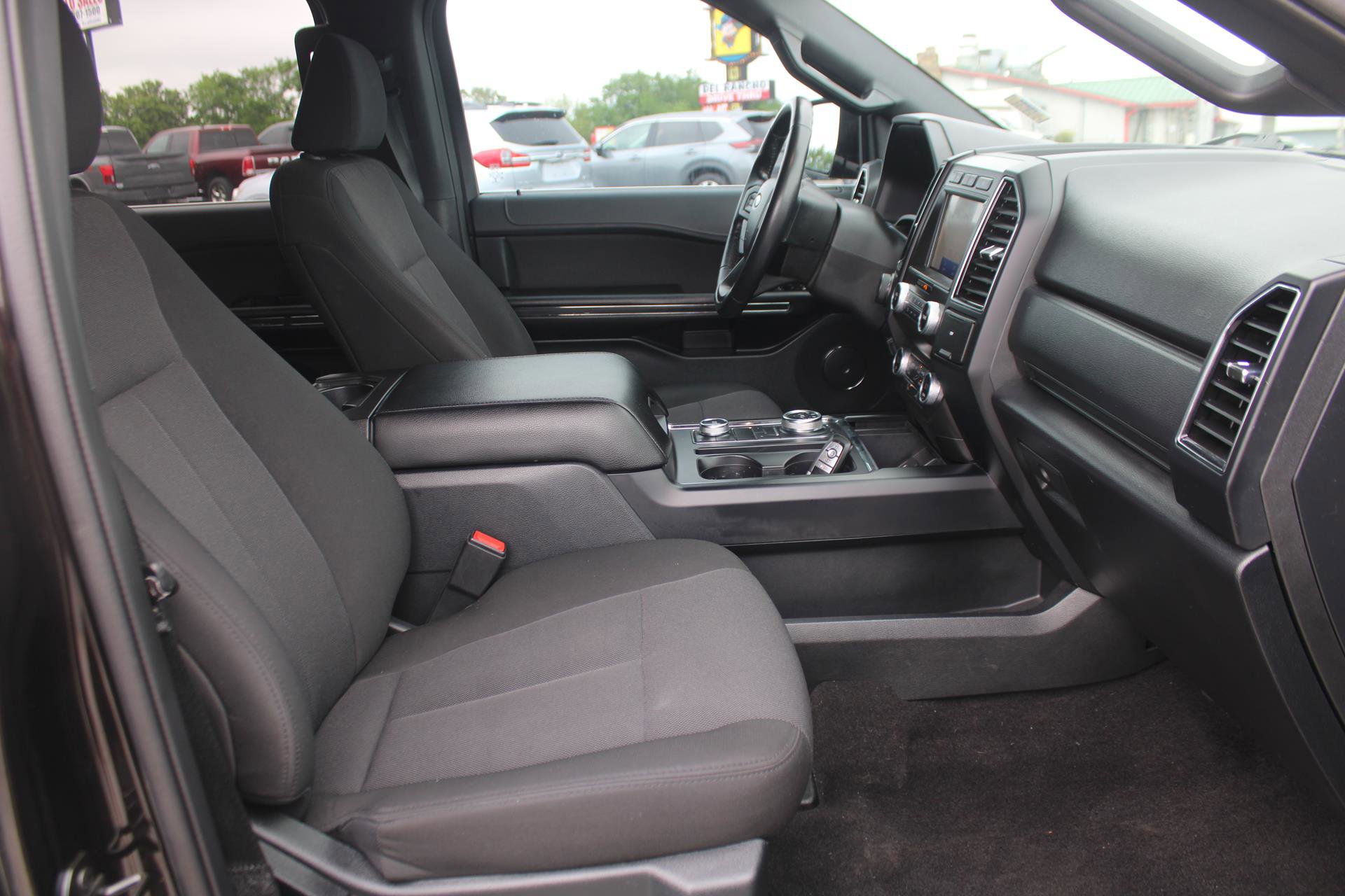 Used 2021 Ford Expedition XL AWD/4WD image 24