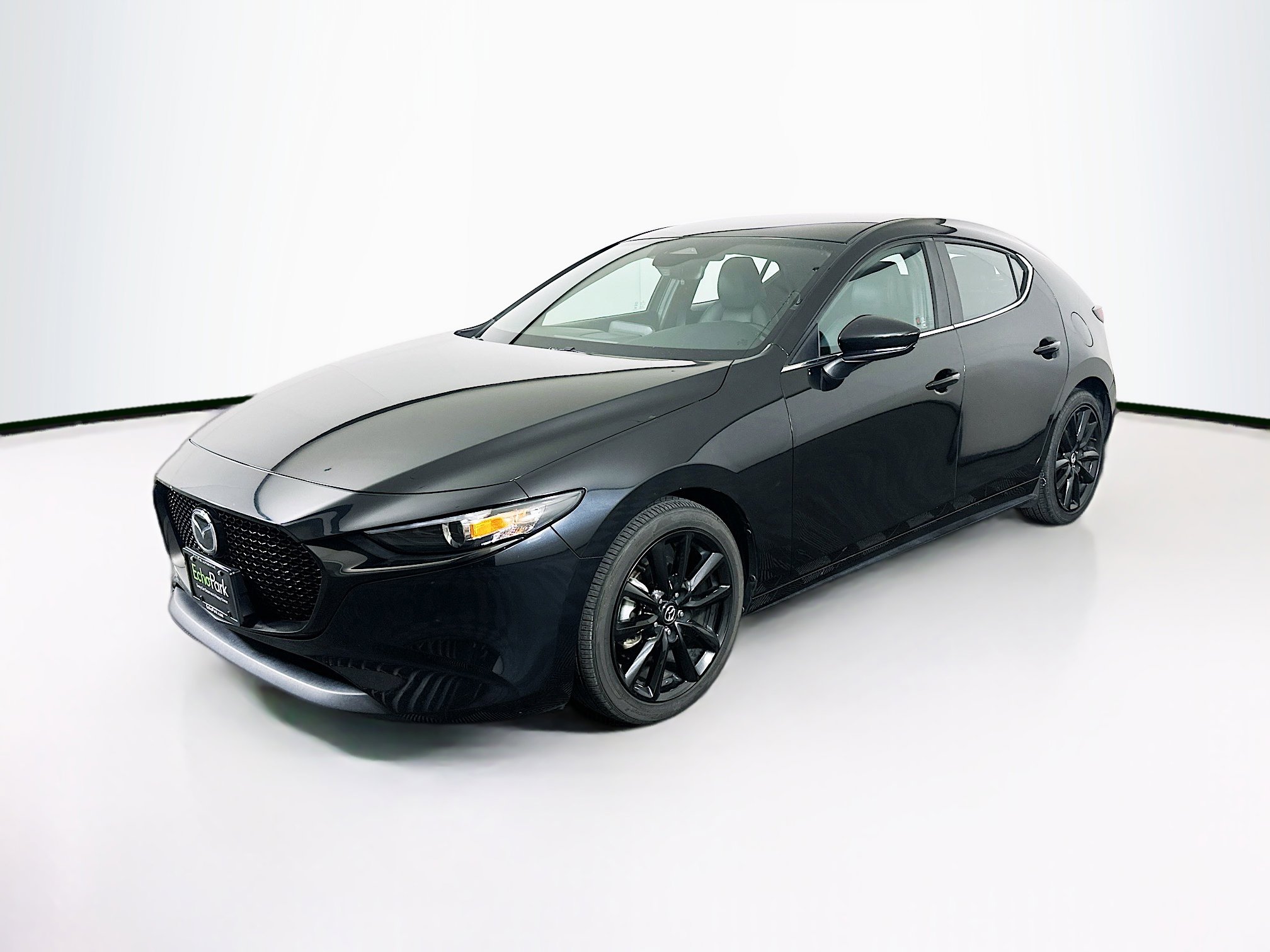 Used 2024 MAZDA MAZDA3 s FWD image 3