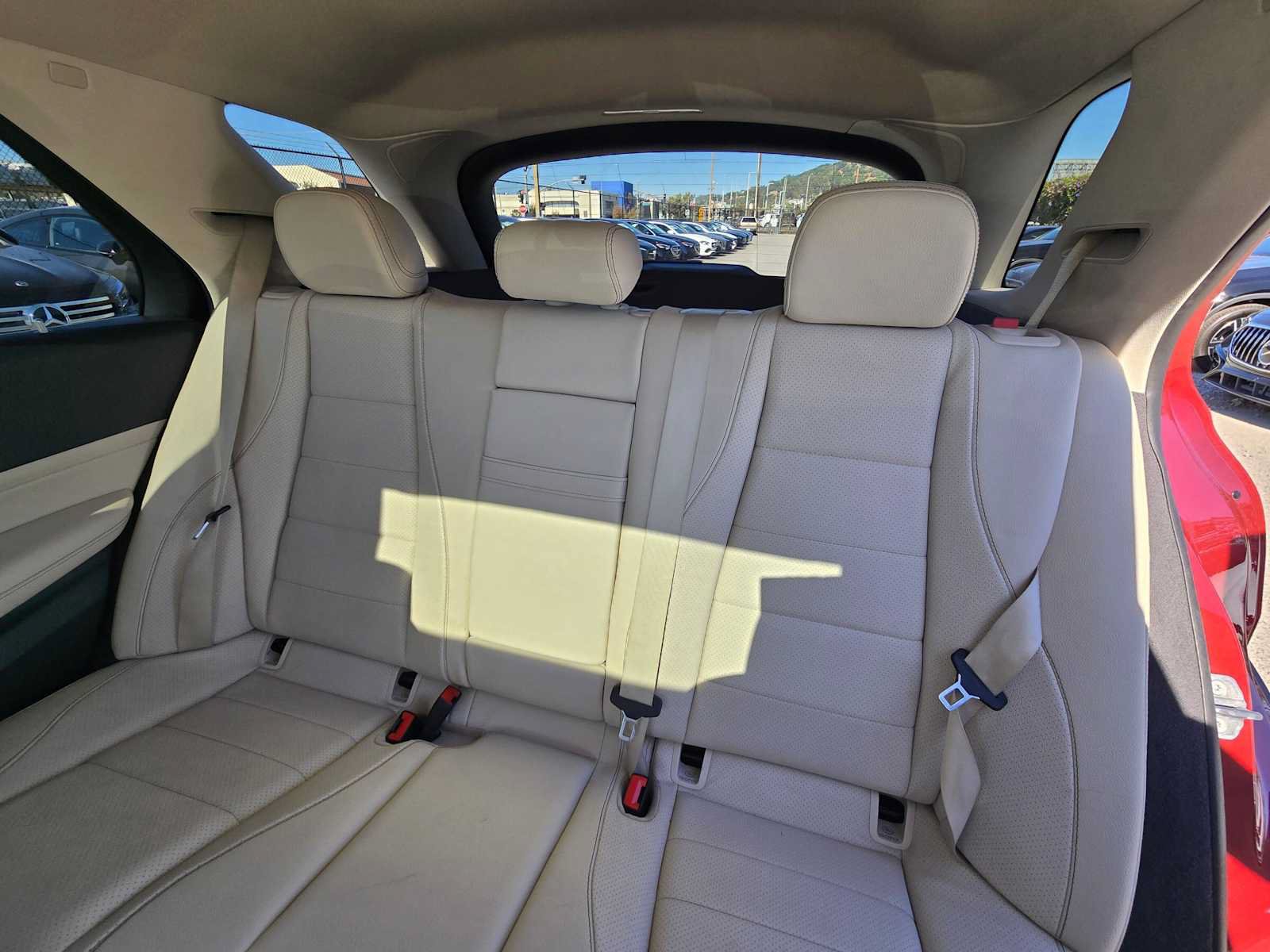 Used 2020 Mercedes-Benz GLE 350 4MATIC image 17