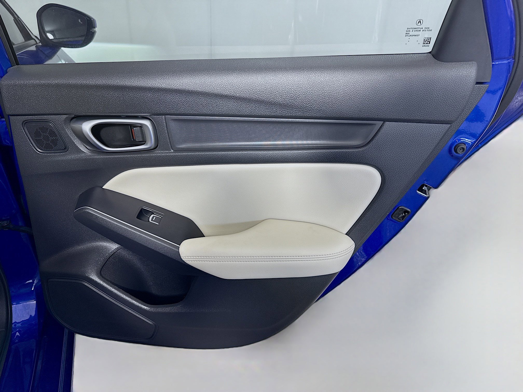 Used 2023 Acura Integra A-Spec image 28