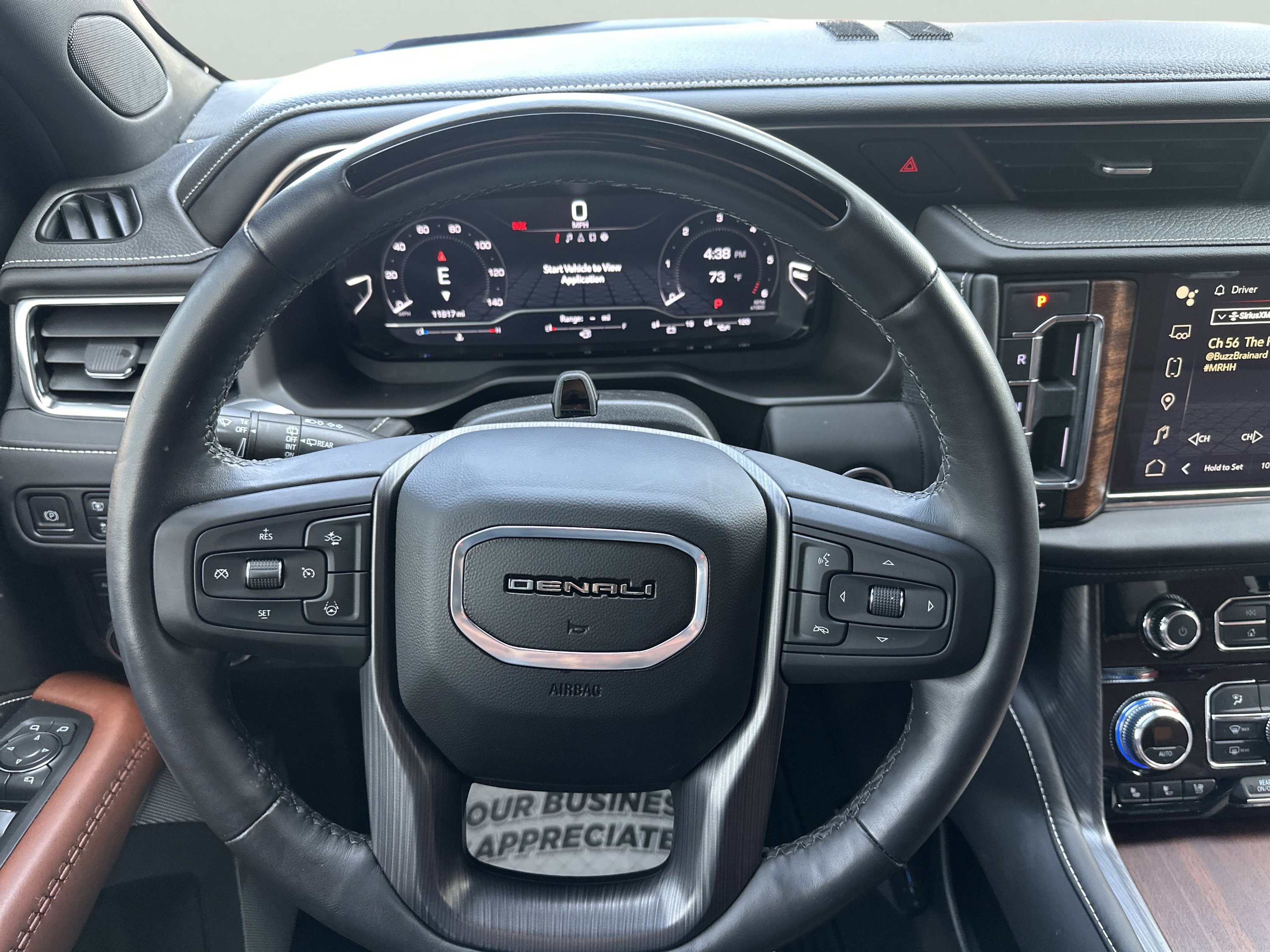 Used 2024 GMC Yukon Denali Ultimate image 18