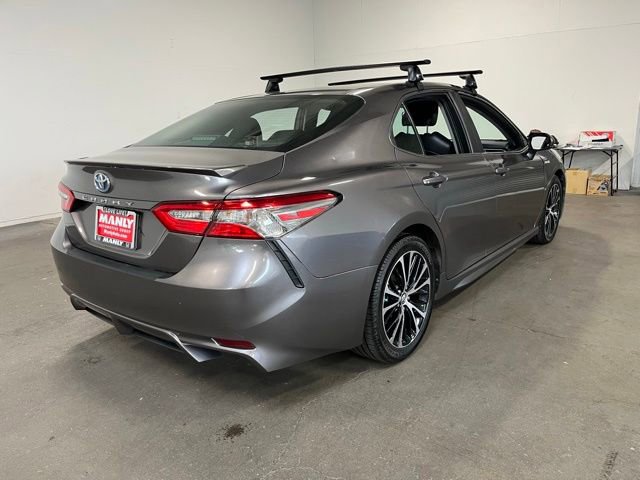 Used 2018 Toyota Camry SE FWD image 3