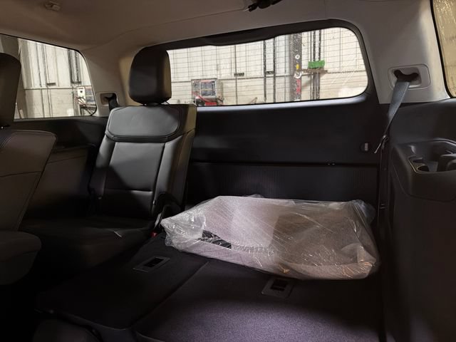 New 2027 Ford Expedition Active AWD/4WD image 24