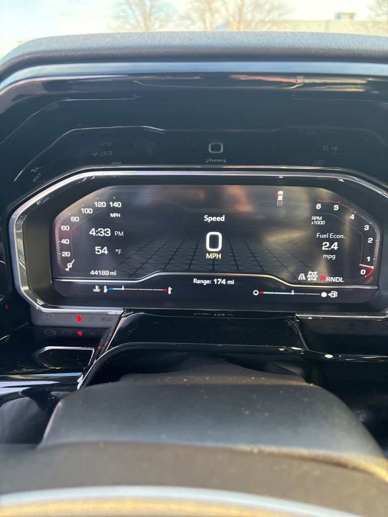 Used 2025 GMC Sierra 2500 SLT w/ SLT Convenience Package image 5