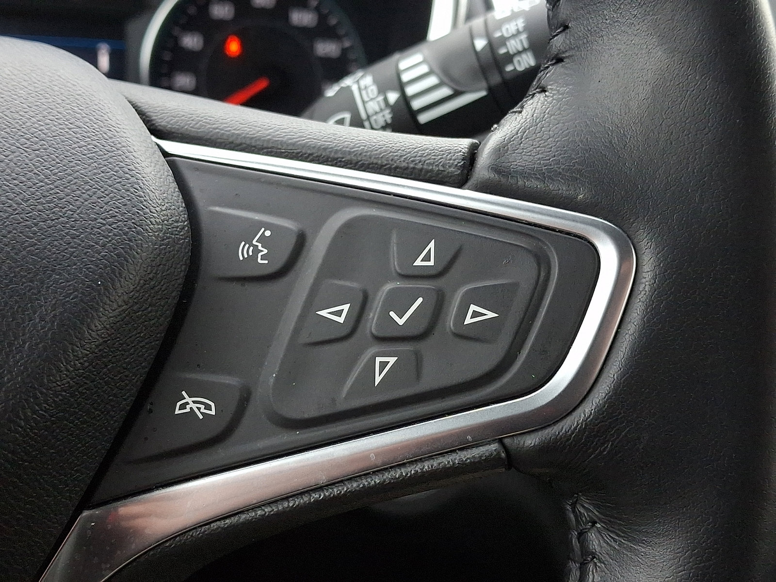 Used 2022 Chevrolet Equinox LT image 21