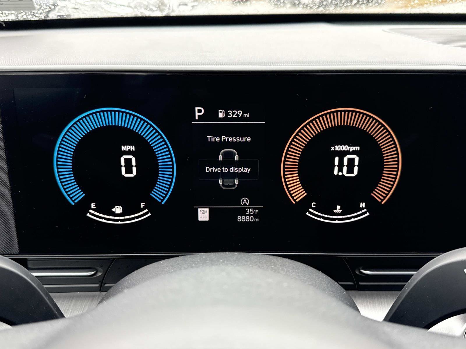 Certified 2024 Hyundai Kona SE image 12