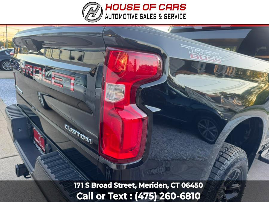 Used 2019 Chevrolet Silverado 1500 Custom Trail Boss w/ Custom Convenience Package image 18