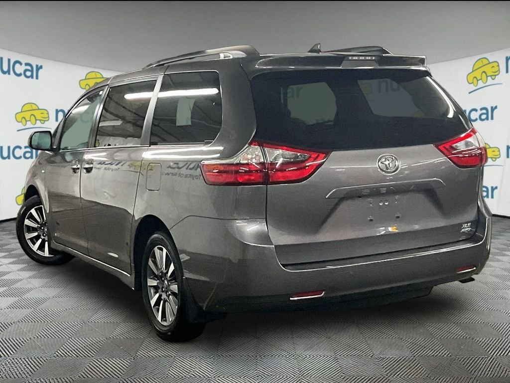 Certified 2020 Toyota Sienna XLE Premium AWD/4WD image 4