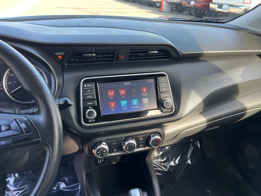 Used 2024 Nissan Kicks S FWD image 18