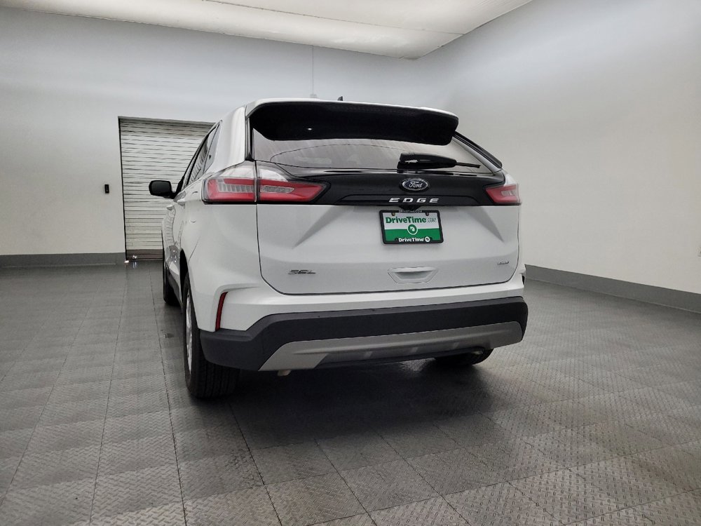 Used 2024 Ford Edge SEL image 6