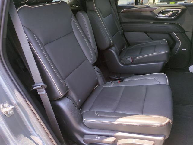 Used 2022 Chevrolet Tahoe Premier w/ Premium Package AWD/4WD image 28
