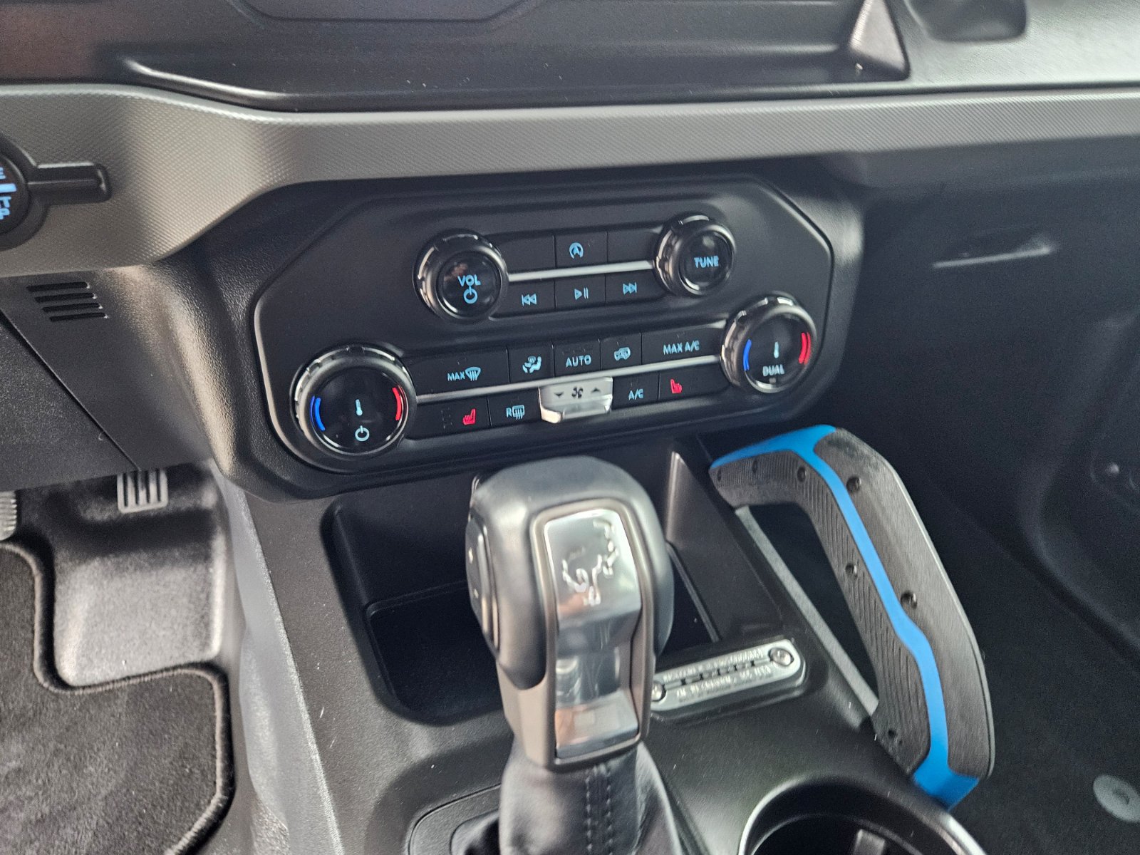 Used 2022 Ford Bronco Black Diamond AWD/4WD image 15