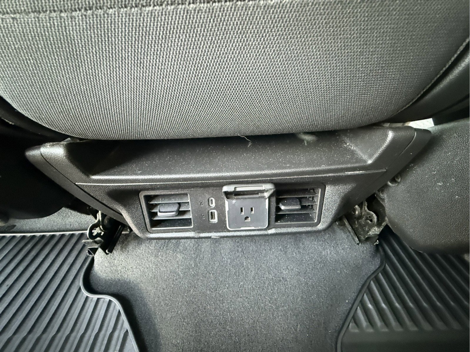 Used 2023 GMC Sierra 1500 Elevation image 28