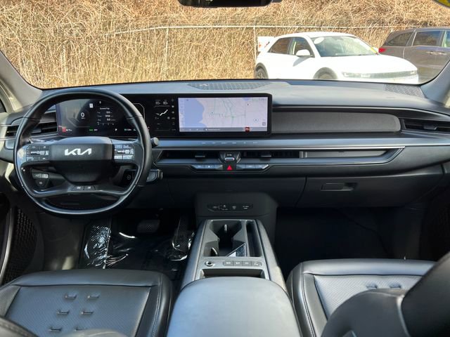 Used 2024 Kia EV9 Wind image 12