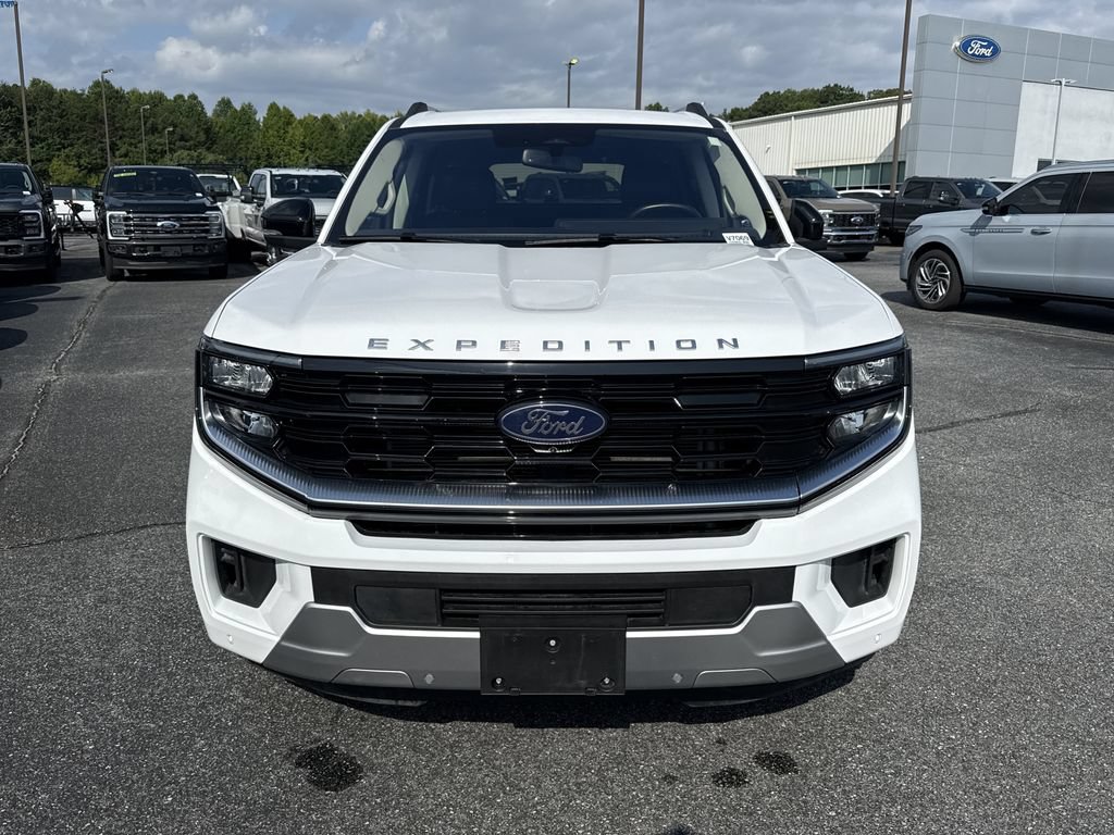 Used 2025 Ford Expedition Max Platinum w/ Driver's Package AWD/4WD video 2