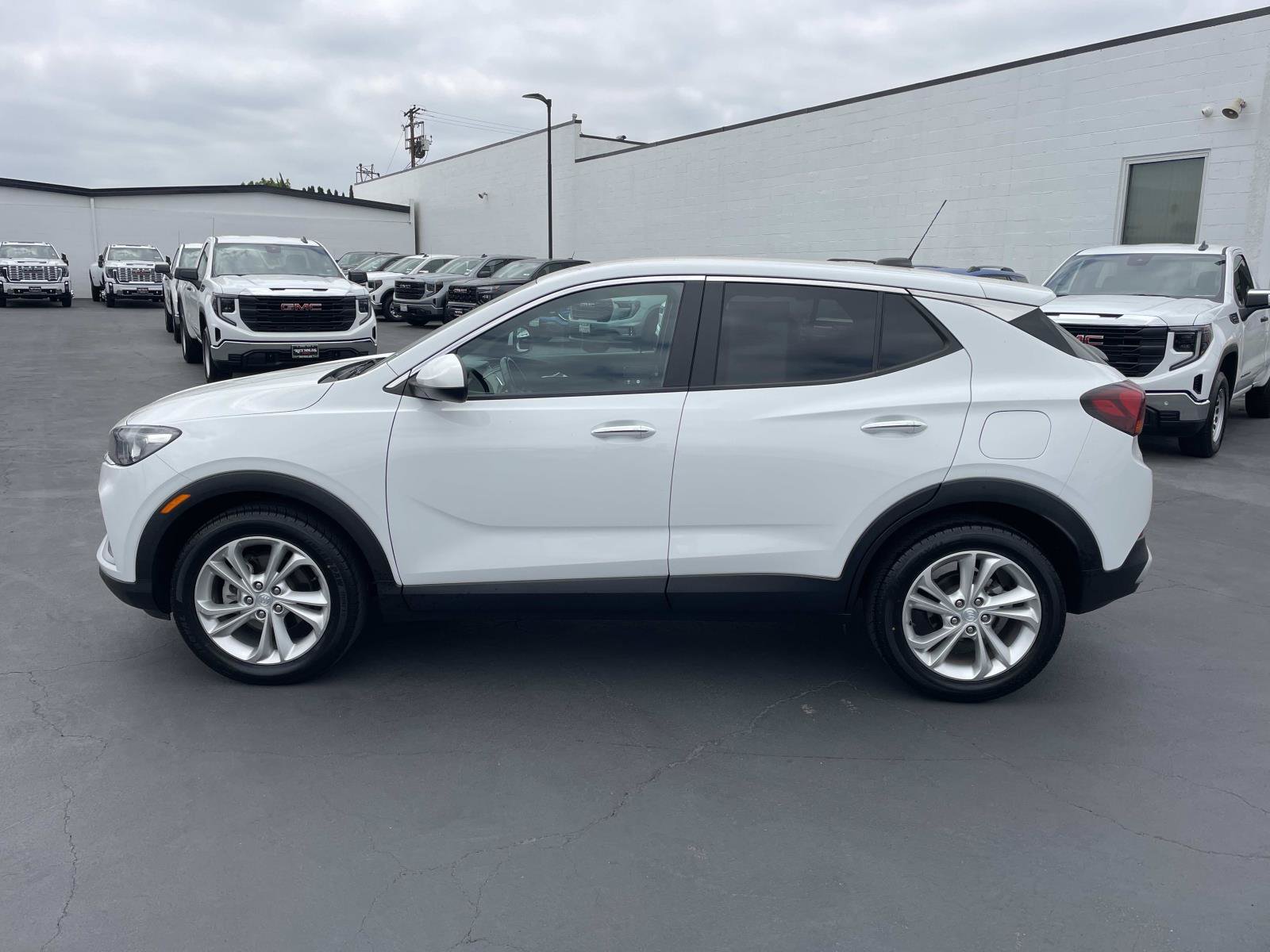 Used 2021 Buick Encore GX Preferred FWD image 8