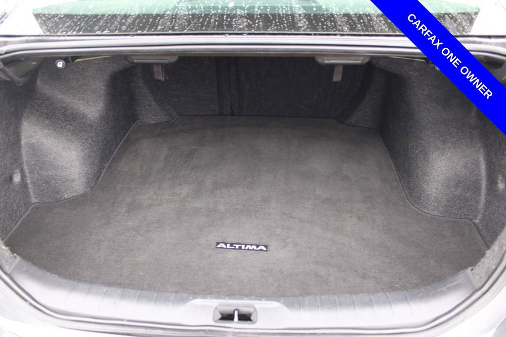 Used 2024 Nissan Altima 2.5 SV image 10