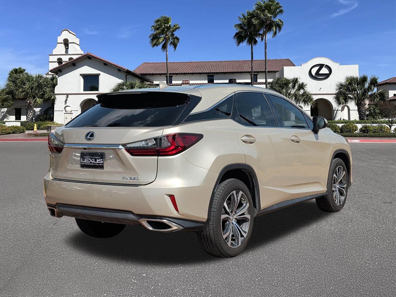 Used 2017 Lexus RX 350 FWD w/ Premium Package image 2