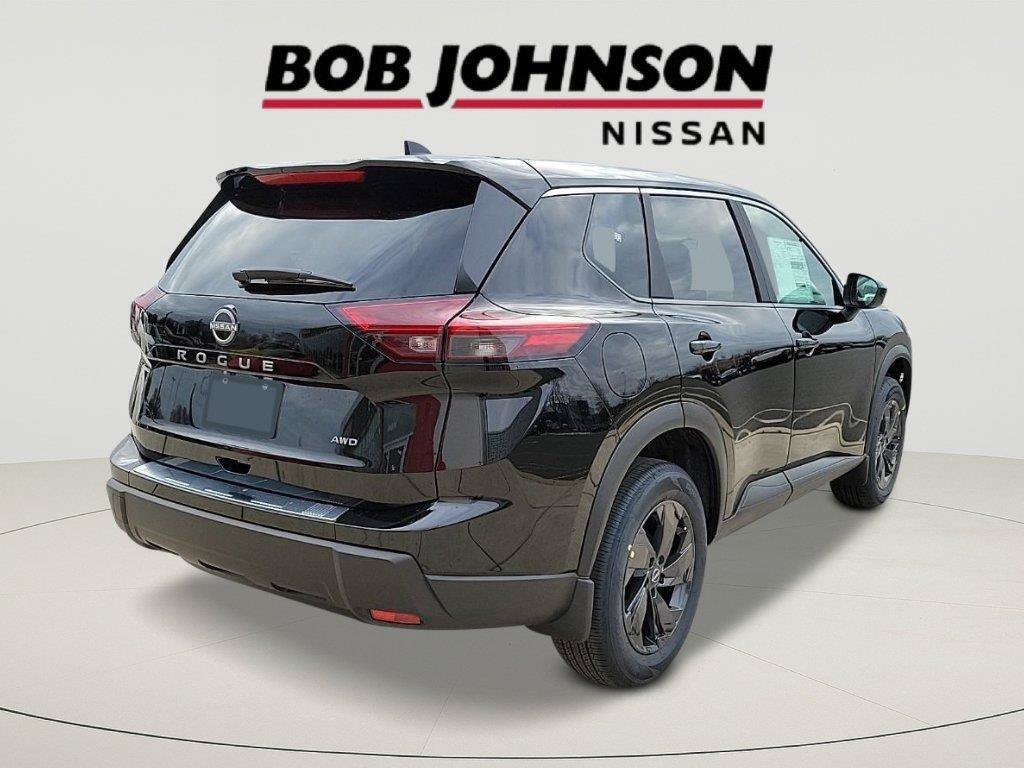 New 2026 Nissan Rogue SV AWD/4WD image 3