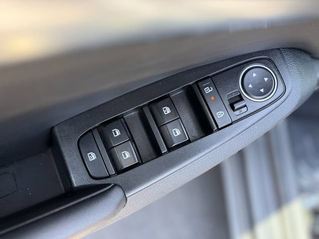 Certified 2024 Kia Seltos EX FWD image 12