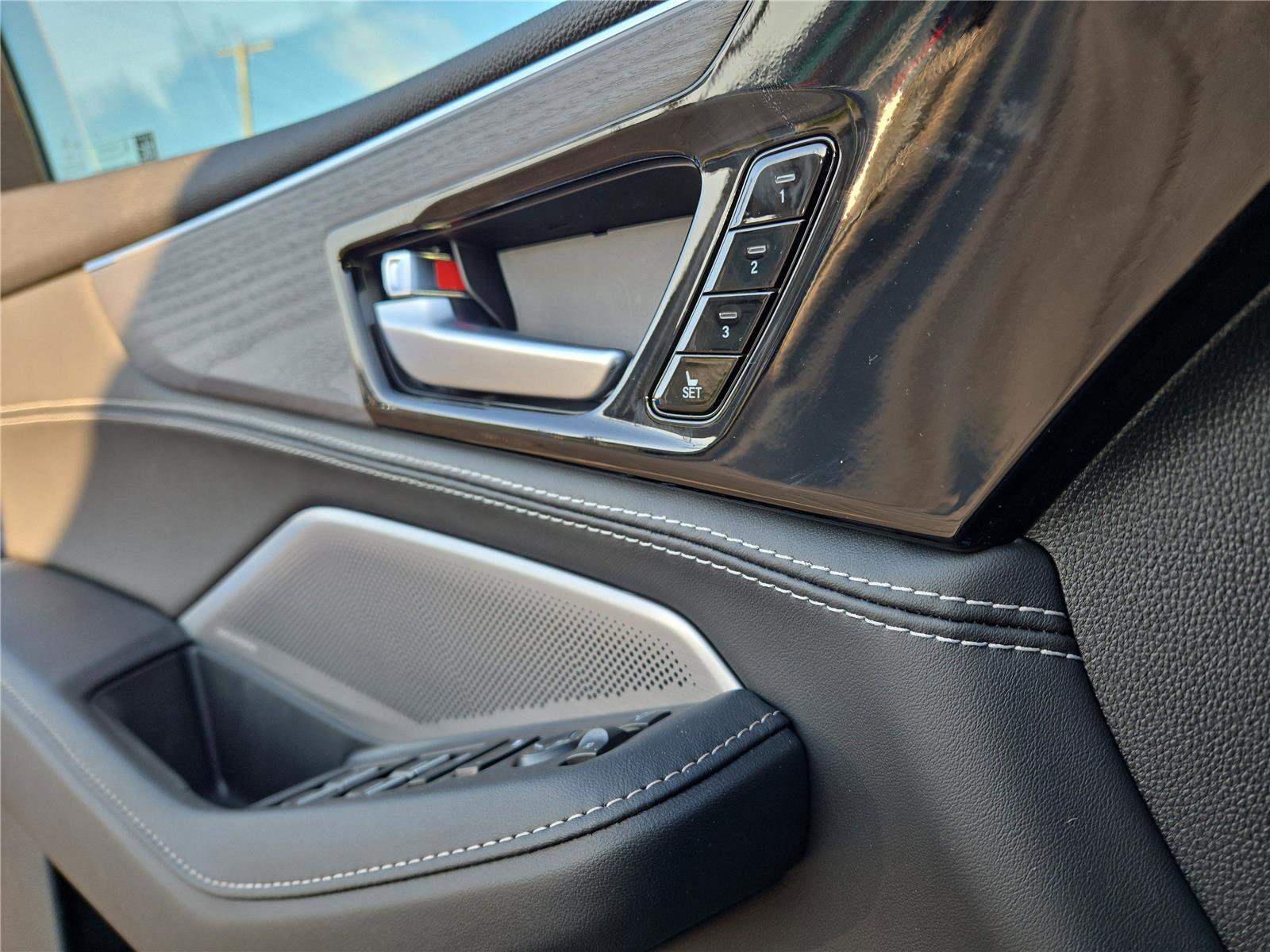New 2026 Acura MDX SH-AWD w/ Advance Package image 16