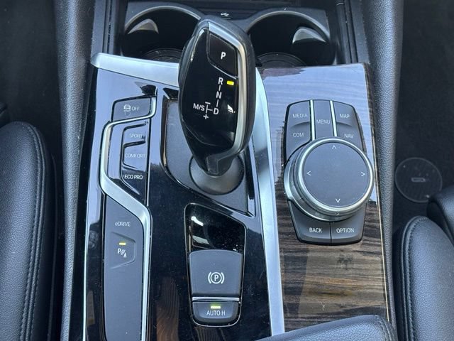 Used 2019 BMW 530e xDrive AWD/4WD image 29